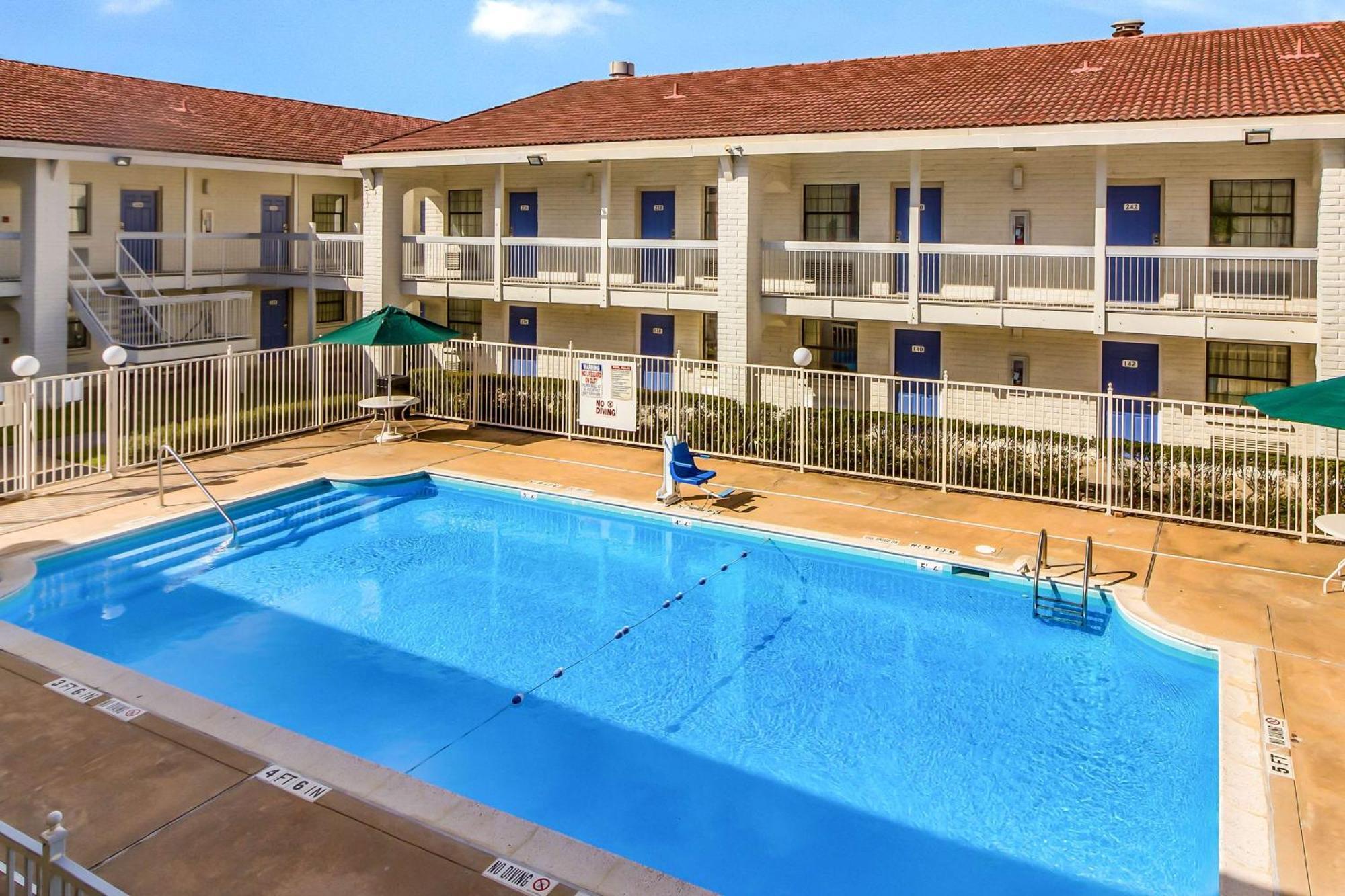 Motel 6-Baytown, Tx - Garth Rd Exterior foto
